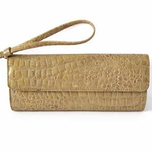 80's La Regale Warm Beige Faux Croc Embossed Wristlet d